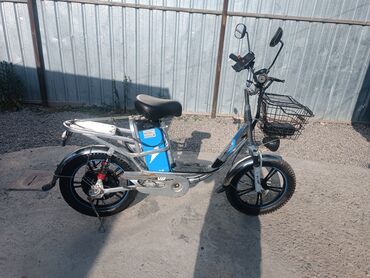 зарядка на велосипед: Продаю электровелосипед minaka v8 ECO дальность хода 100 км хватает