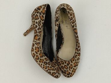 buty z futerkiem ccc: Półbuty damskie, rozmiar 39