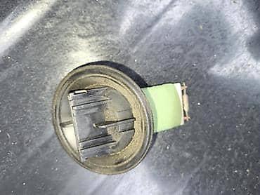7 stapova: REOSTAT VENTILATORA ZA VOLKSWAGEN POLO OD 1996. DO 2002. GOD. | — 7