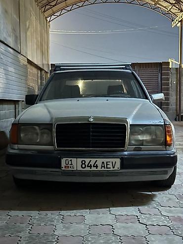 Mercedes-Benz: Mercedes-Benz E-Класс W124, седан, серебристый Ключевые особенности — 4
