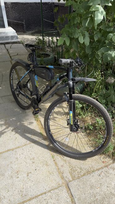велосипед гидравлический: Trinx x1 pro рама 21, колеса 29. Гидравлические тормоза, воздушная