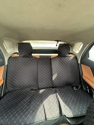 hongqi ehs9: BYD E2: 2021 г., Автомат, Электромобиль, Хэтчбэк — 8