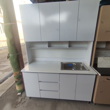 Кухонные гарнитуры: 1м кухонный+мойка 11000 1,5м кухонный+мойка 15000 1,2м шифонер 12500 — 1