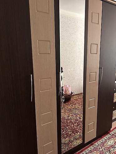 dəsti: Yataq otağı üçün mebel dəsti - Rəng: tünd qəhvəyi və açıq ağac — 2