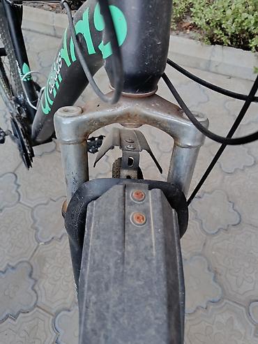 Dağ velosipedləri: MTB tipli velosiped - Çərçivə: alüminium rəngli qara, üzərində — 10