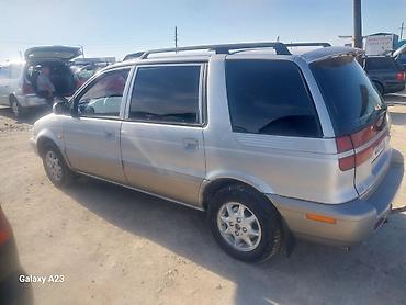Транспорт: Hyundai Santamo: 2001 г., 2 л, Автомат, Бензин, Минивэн — 4