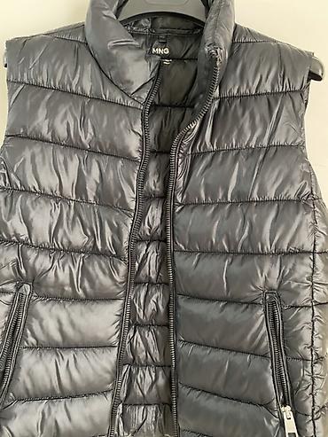 Пиджаки, жакеты: Женский набор верхней одежды и жилетов Состав лота (6 предметов): - — 8