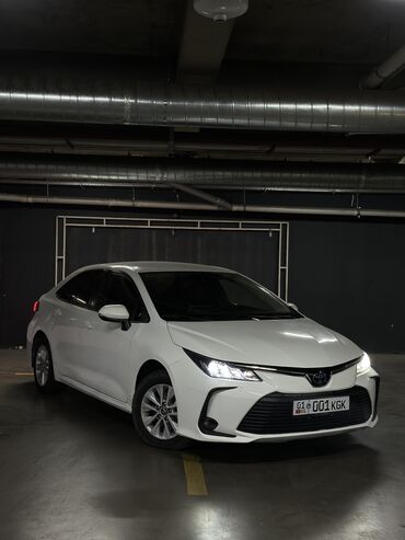Toyota: Toyota Corolla: 2019 г., 1.8 л, Автомат, Гибрид, Седан — 4
