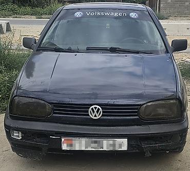 Унаа: Volkswagen Golf: 1994 г., 1.6 л, Кол менен иштөөчү, Бензин, Хетчбек — 1