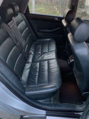 Audi: Audi A6: 1998 г., 2.4 л, Механика, Универсал — 6