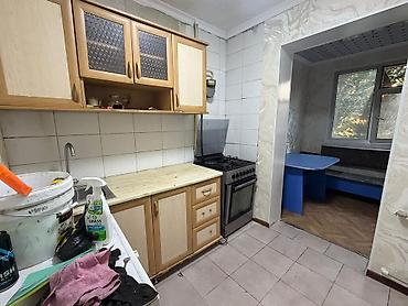 elite hause: 3 комнаты, 58 м², ул. Масалиева-Монуева, 104 серия, 1 этаж — 4