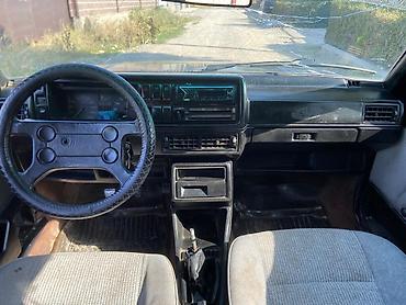 моторы на вольксваген: Volkswagen Golf: 1987 г., 1.8 л, Механика, Бензин, Хэтчбэк — 4