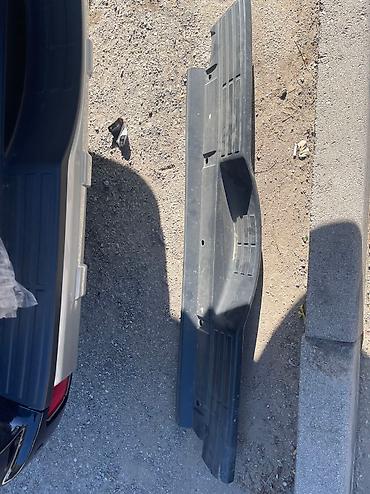 mitsubishi az: Arxa, Mitsubishi Pajero 4, 2007 il, Yaponiya, Pulsuz çatdırılma, Ünvandan götürmə — 2