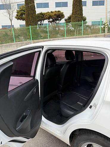 renault koleos: Chevrolet Spark: 2020 г., 0.1 л, Автомат, Бензин, Хэтчбэк — 10