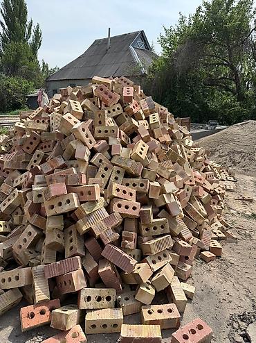 яйцо брамы: Пустотелый, дырчатый, Жженый кирпич, Полублок, 250×120×85 — 1