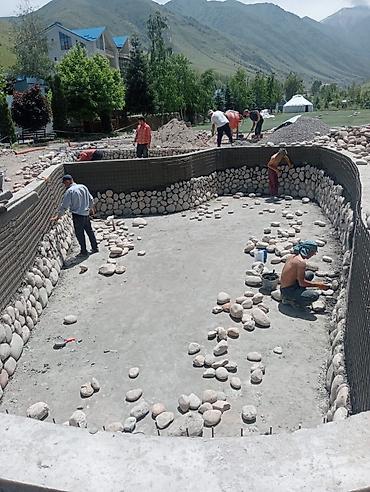 Демонтажные работы: Разбор полов, Снятие потолков, Демонтаж крыш | Гипсокартонная стена, Снос перегородки, Снятие старой штукатурки | Снятие реечных потолков, Снятие подвесных потолков, Зачистка от старых обоев | Демонтаж линолеума, Демонтаж плинтуса, Демонтаж кафельной плитки | Крыша из шифера, Металлочерепичная кровля, Мягкая кровля Больше 6 лет опыта — 2