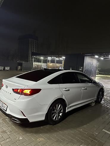 Hyundai: Hyundai Sonata: 2018 г., Автомат, Бензин, Седан — 7