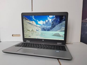 punjač za laptop: Intel Core i5, 8 GB OZU, 15.6 "