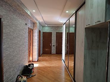 ev satilir tecili: 3 otaqlı mənzil 134 m² təcili satılır. ətraflı məlumat üçün əlaqə — 3