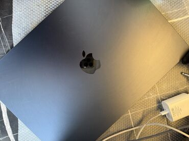 ноутбуки мак: Ноутбук, Apple, 128 ГБ ОЭТ, Apple M2, Жумуш, окуу үчүн