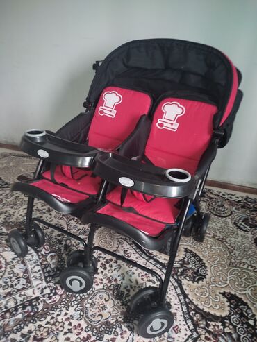 детские коляски для двойняшек: Коляска, Б/у