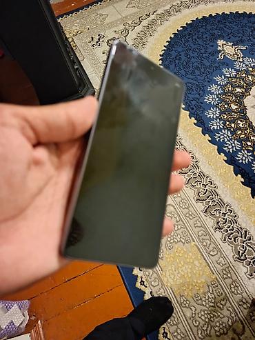 Poco: Poco 256 GB, rəng - Bənövşəyi, Barmaq izi — 4