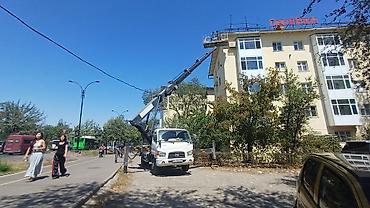 sprinter 2 2: Стрела 28 м, 300 т — 2