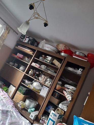 Mebel dəsti – böyük şkaf və açıq rəfli vitrin şkafları - Material