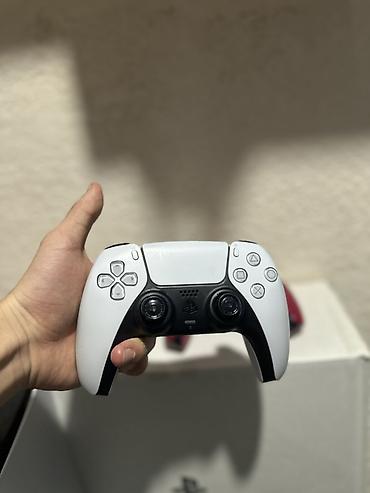 Видео оюндар жана приставкалар: PlayStation 5 (версия с приводом Blu‑ray) + 2 геймпада DualSense + — 4