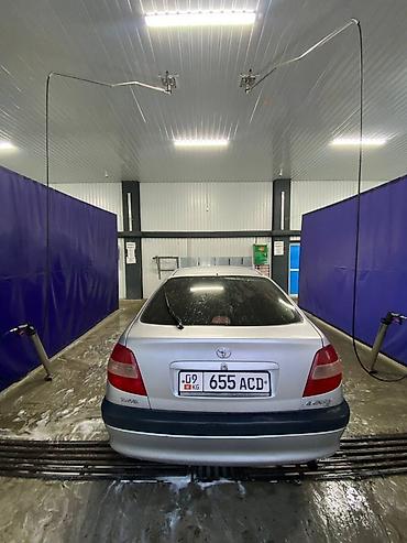 оочень: Toyota Avensis: 2001 г., 1.8 л, Автомат, Бензин, Лифтбек — 5