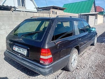 Mercedes-Benz: Mercedes-Benz W124: 1993 г., 2 л, Механика, Универсал — 5