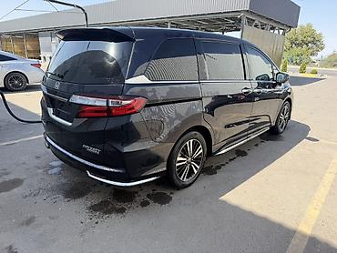 домкраты на авто: Honda Odyssey: 2021 г., 2 л, Автомат, Гибрид, Минивэн — 4