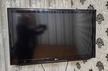 tesla tv qiymeti: İşlənmiş Televizor LG LCD 82" Ünvandan götürmə