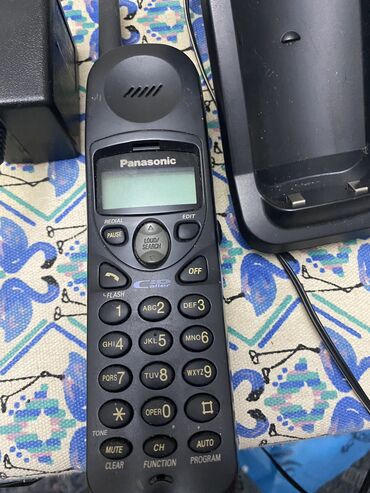 Стационарные телефоны: Стационарный телефон — 9