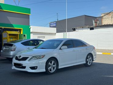 Toyota: Toyota Camry: 2010 г., 2.5 л, Автомат, Бензин, Седан