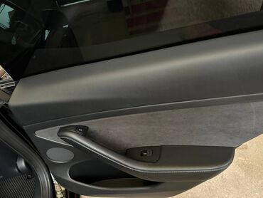 Tesla: Tesla Model 3: 2023 г., Электромобиль, Седан — 12