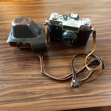 Zenit fotoparat dəri sunkasıyla birgə