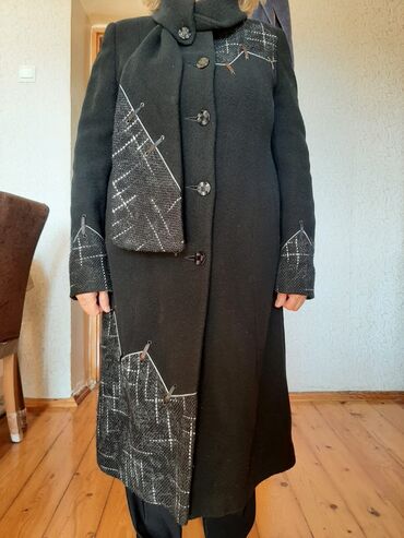 qadınlar üçün klassik palto: Palto L (EU 40), rəng - Qara