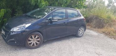 Peugeot: Peugeot 208: 1.2 l. | 2017 έ. 49000 km. Χάτσμπακ