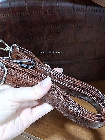 Çantalar: Çiyin çantası, Charles & Keith, İşlənmiş — 3