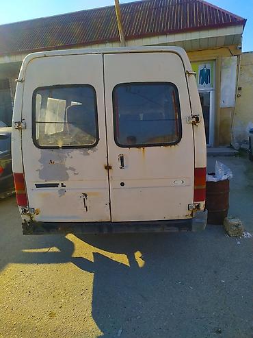 raf satilir: Ford Transit: 2 l | 1991 il 300000 km Van body type — 1