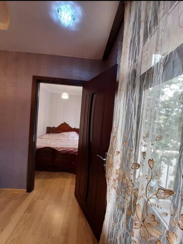 Köhnə tikili: Bakı, 2 otaqlı, Köhnə tikili, m. Neftçilər, 61 kv. m — 10