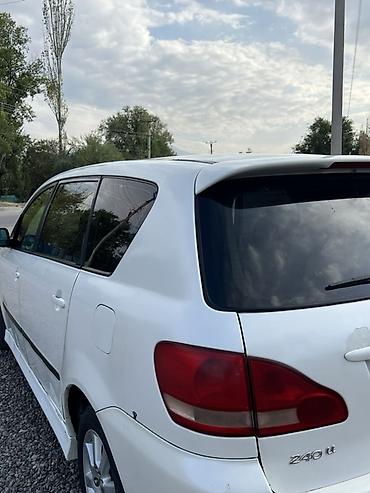 2 8: Toyota Ipsum: 2001 г., 2.4 л, Автомат, Бензин, Минивэн — 2