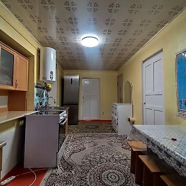 Продажа коттеджей и домов: 🔥 ҮЙ + ДАЯР БИЗНЕС САТЫЛАТ! 📍 Нарын, центр (Торобаев 14) 🏠 4 бөлмө — 6