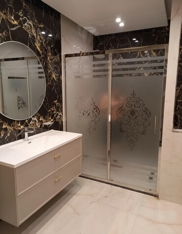 эпоксидная смола в баку: Şüşə duş kabini – sürüşmə qapılı model - Material: qalın temperli