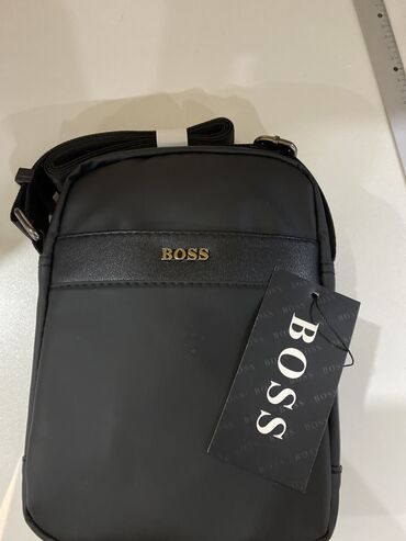 для детей сумка: Барсетка Босс, сделана очень качествено, все мелкие детали