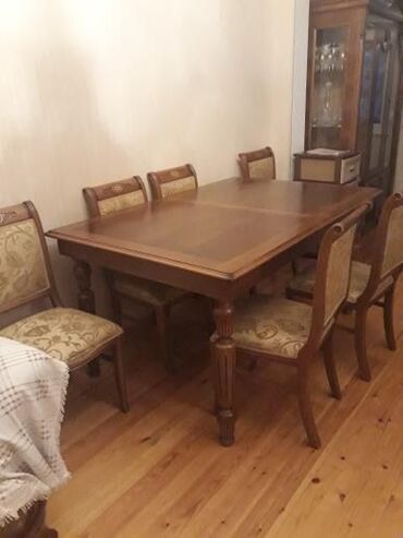 продаю айфон 6: Qonaq otağı üçün, Açılmayan, Dördbucaq masa, 6 stul
