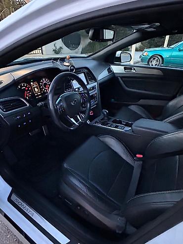 kia optima nece masindi: Hyundai Sonata: 0.5 l | 2015 il Sedan — 8