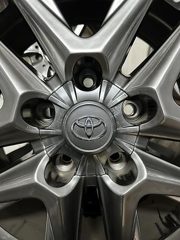 dia: Литые Диски R 20 Toyota, Комплект, отверстий - 5, Новый — 2