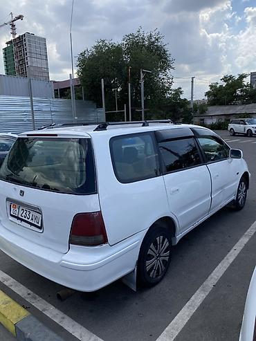 01: Honda Odyssey: 1998 г., 2.3 л, Автомат, Бензин, Минивэн — 3